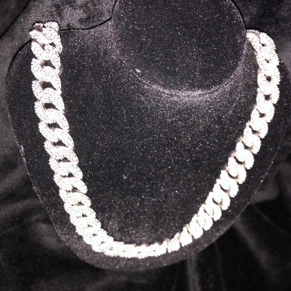 REAL DIAMOND CUBAN LINK CHAIN NOTCZ w/Authenticity - Picture 6 of 13